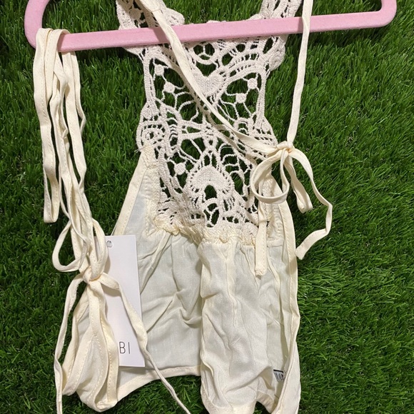 NWT Lace Bralette Crop Top - Picture 3 of 4